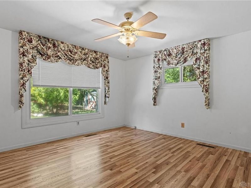 711 Upper Valley Pike, Springfield Township, OH 45504 Photo 24