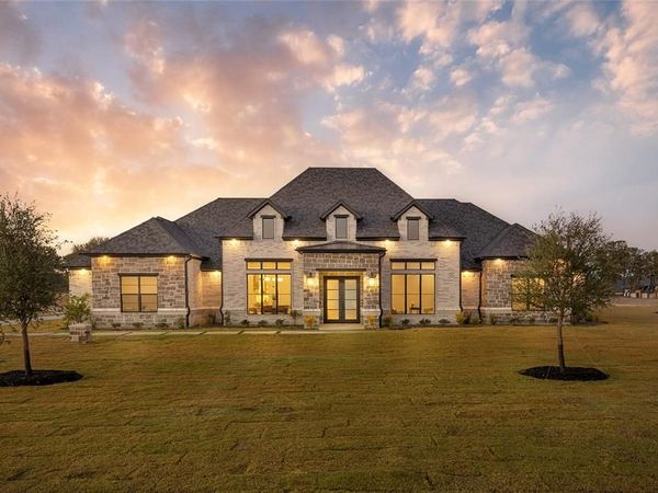 724 Cooper Trail , Weatherford, TX 76087