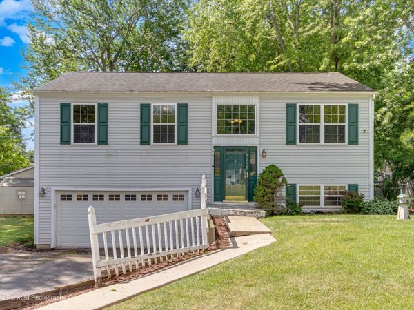 8315 Ramble Road , Wonder Lake, IL 60097