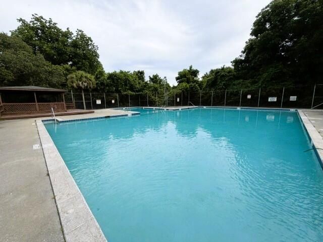 19 Meander Row Photo 33