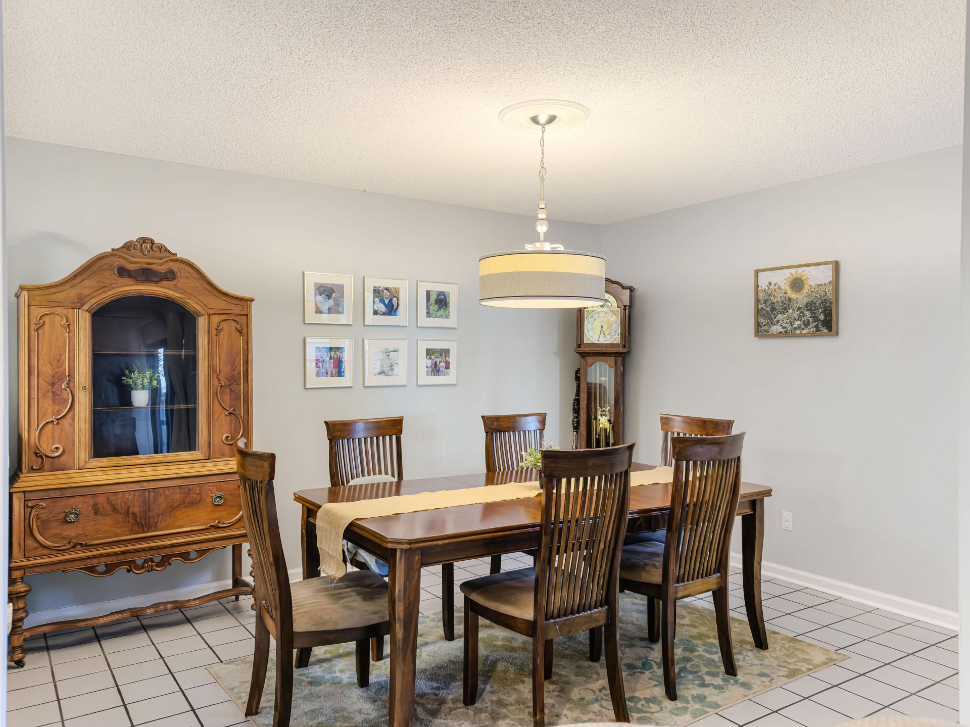 19 Meander Row Photo 5