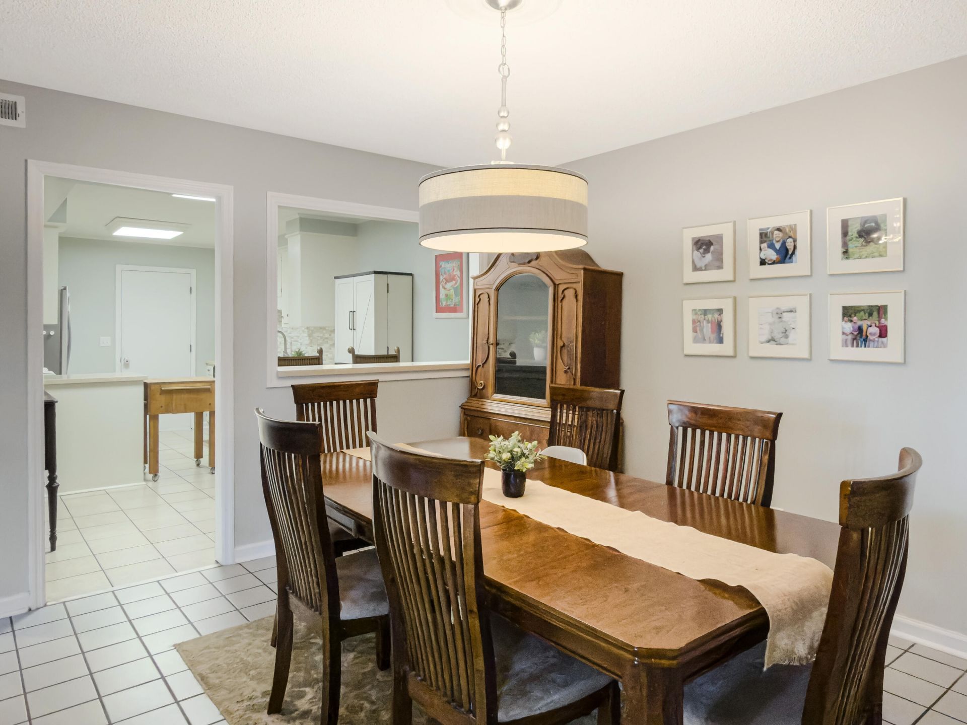 19 Meander Row Photo 6