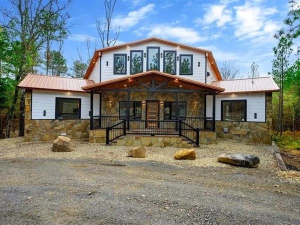 176 Shade Tree Trail, Broken Bow, OK 74728