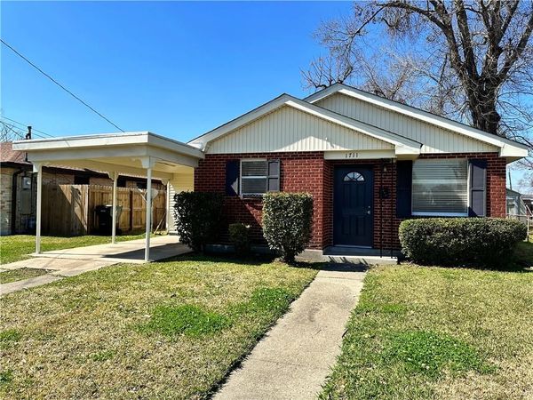 1711 MOISANT Street , Kenner, LA 70062