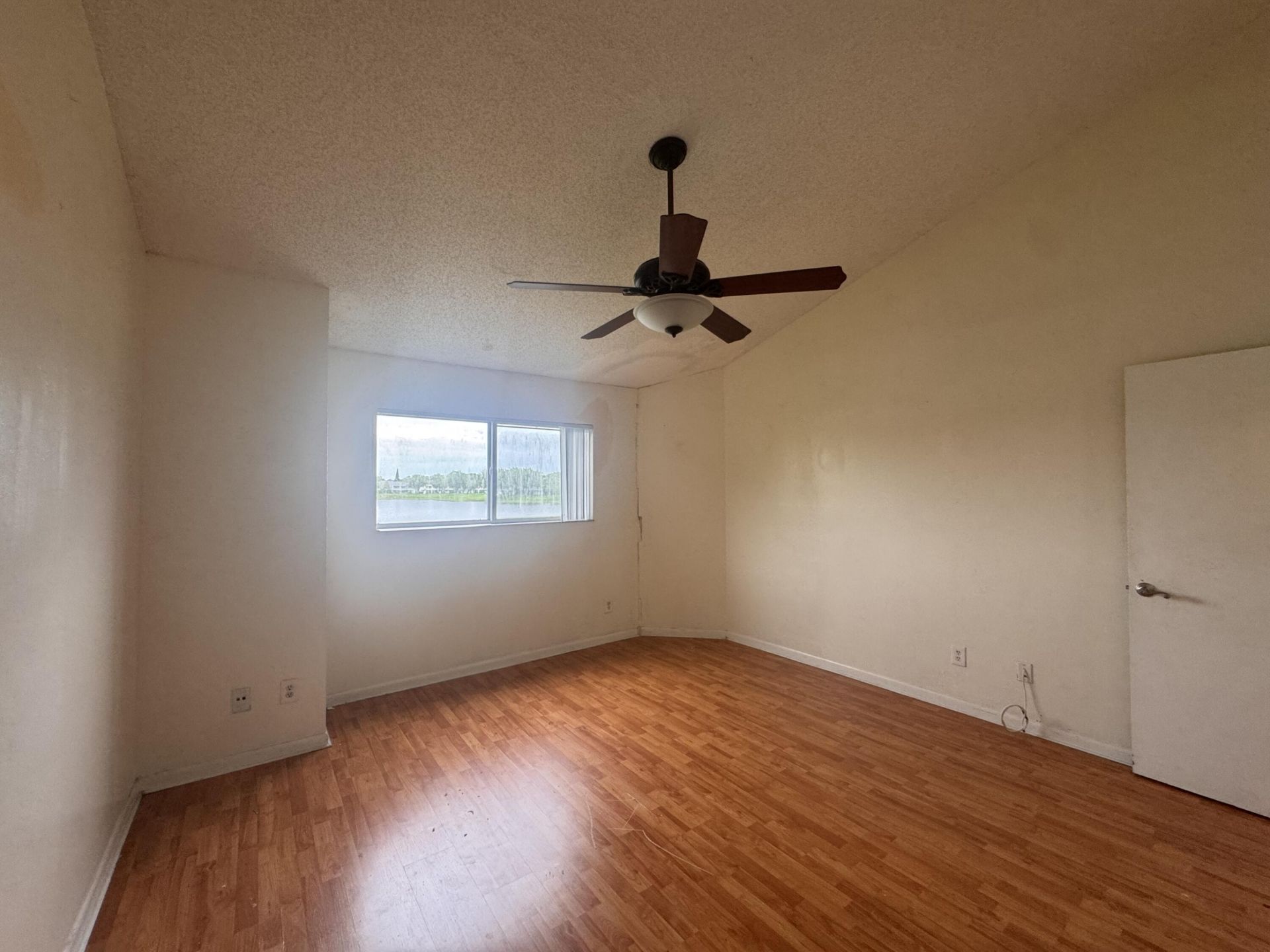 3409 NW 44th Street, Unit 205, Lauderdale Lakes, FL 33309 Photo