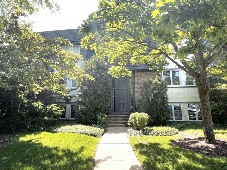 Main Photo