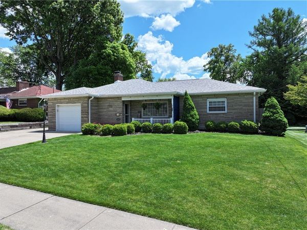 1610 2nd St , Natrona Heights, PA 15065