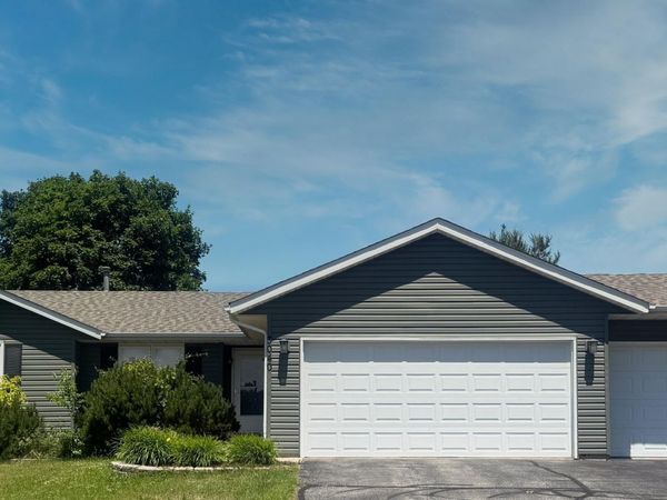 3040 Beutell Lane, MACHESNEY PARK, IL 61115