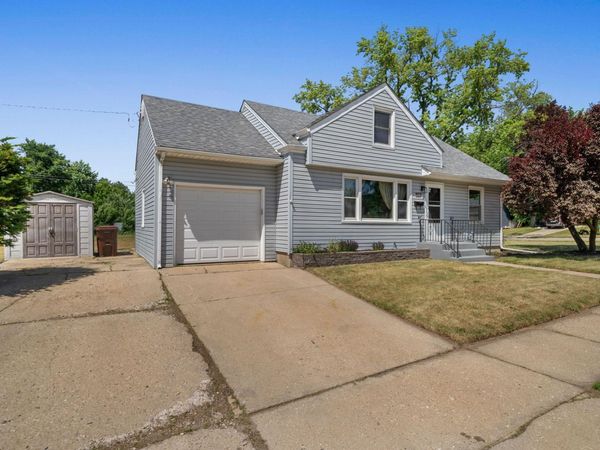 3540 Louisiana Road, ROCKFORD, IL 61108