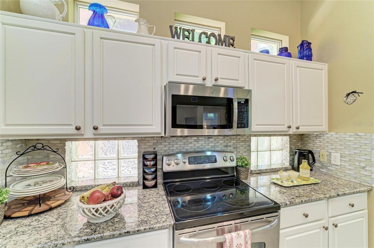 308 10th Avenue E, Palmetto, FL 34221 Photo