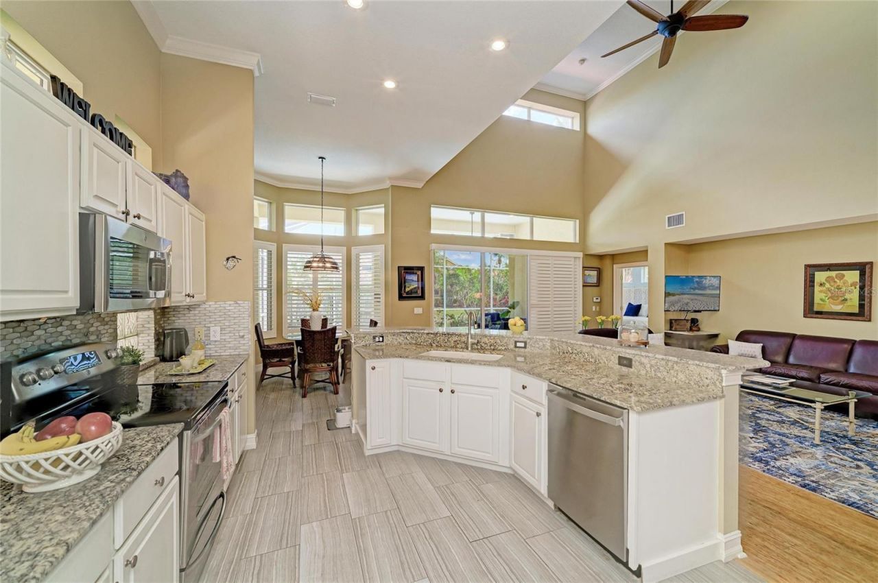 308 10th Avenue E, Palmetto, FL 34221 Photo