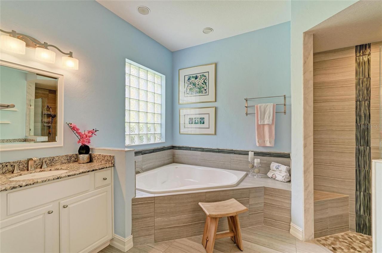 308 10th Avenue E, Palmetto, FL 34221 Photo