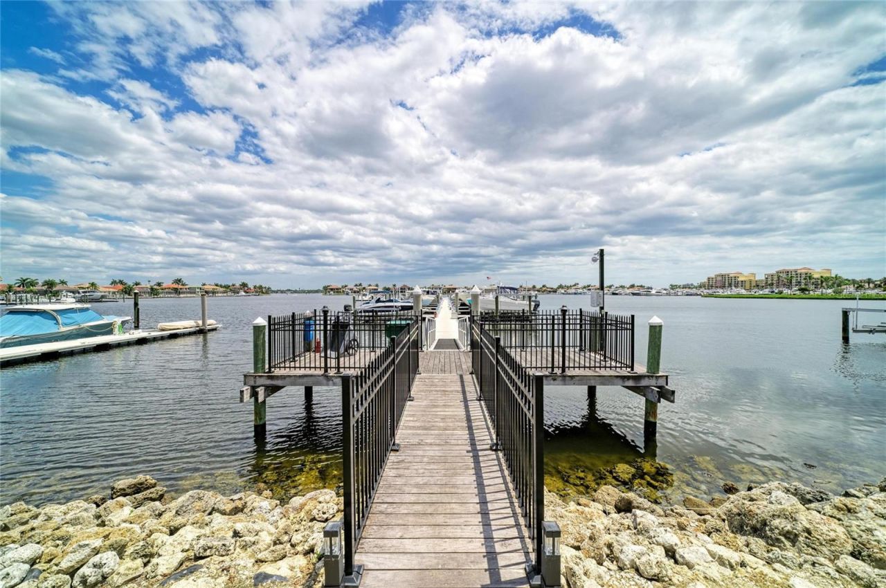 308 10th Avenue E, Palmetto, FL 34221 Photo