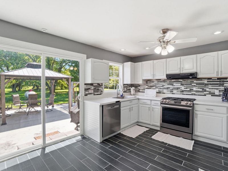 6881 Van Wagener Road , London, OH 43140 Photo 13