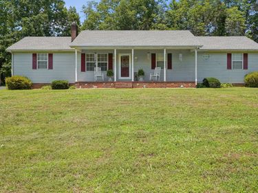 45 Roberts Ln , Lebanon, TN 37087