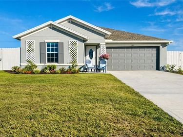 1427 NW 18th TER , CAPE CORAL, FL 33993
