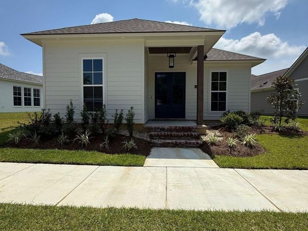 4063 Memorial Square, Zachary, LA 70791