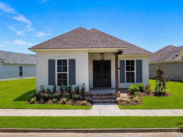 4063 Memorial Square, Zachary, LA 70791