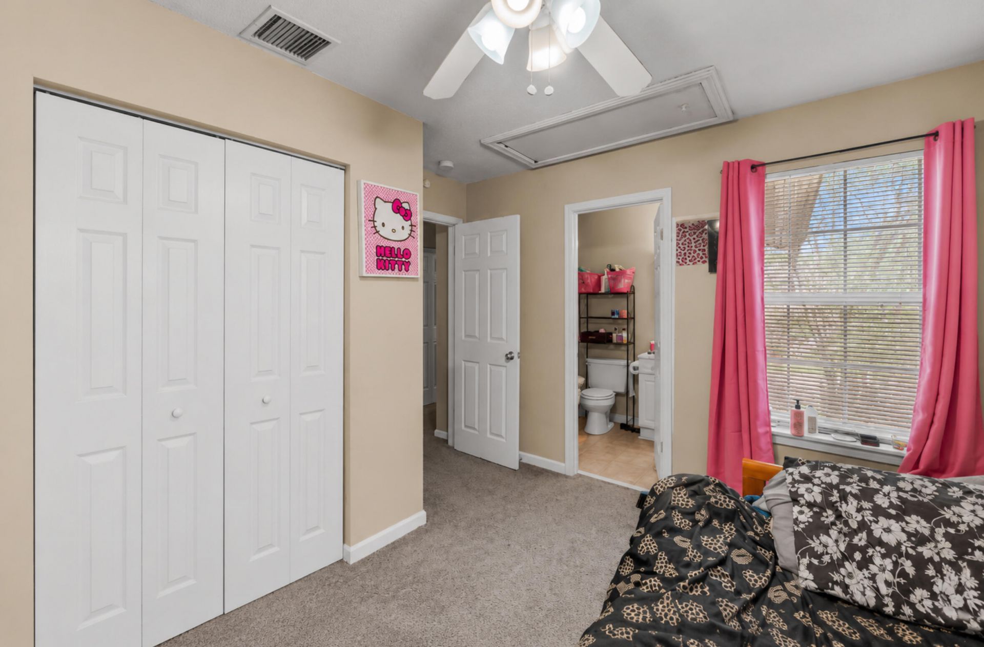 118 Luden Drive Photo 16