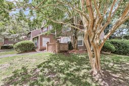 118 Luden Drive photo 4