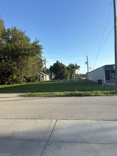 1925 Suwanee Ave , Fort Myers, FL 33901 Photo