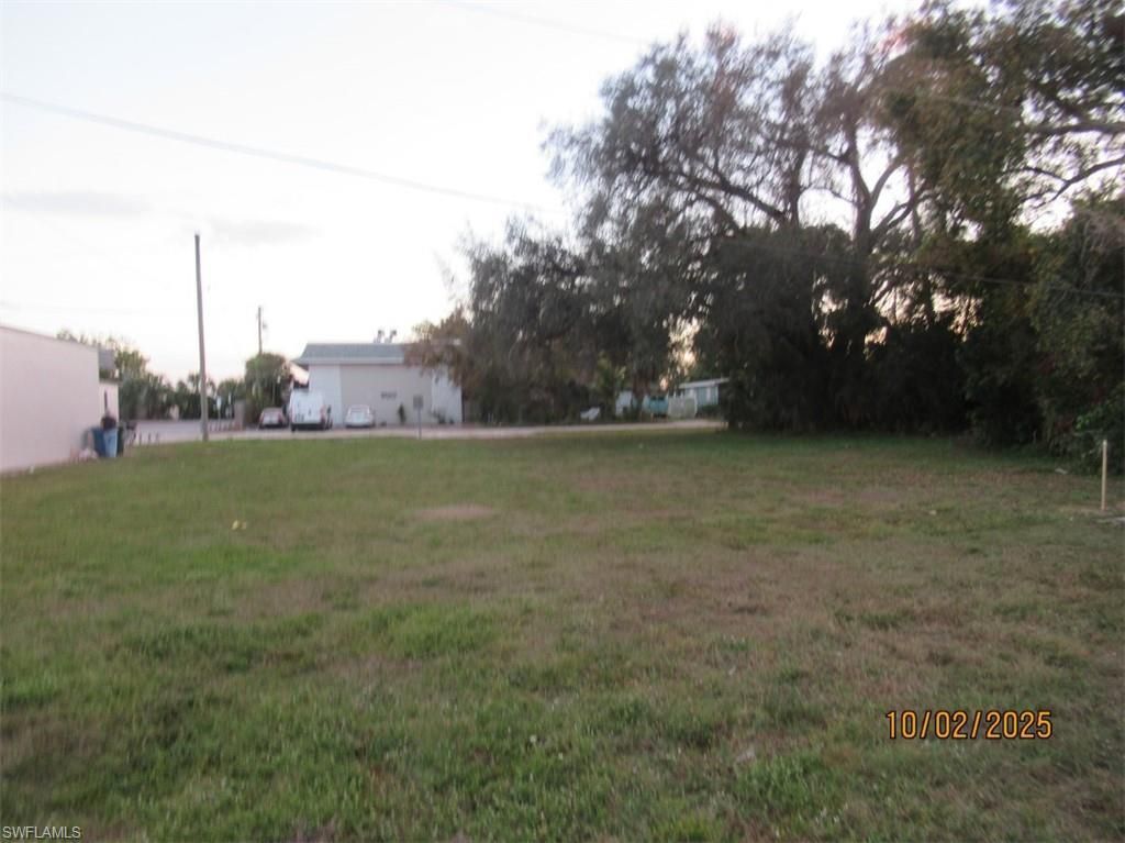 1925 Suwanee Ave , Fort Myers, FL 33901 Photo