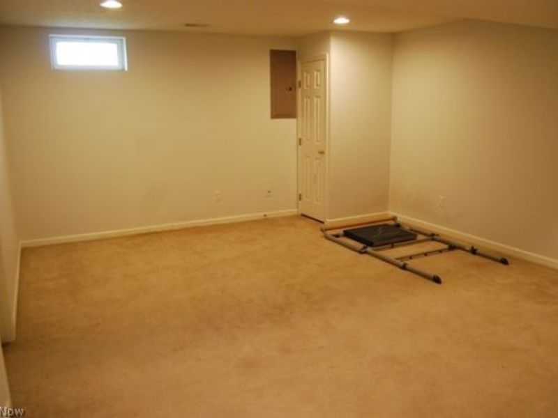 105 Limestone Court , Berea, OH 44017 Photo 14