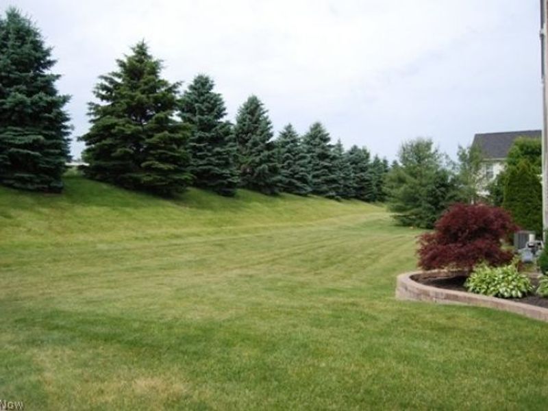 105 Limestone Court , Berea, OH 44017 Photo 18