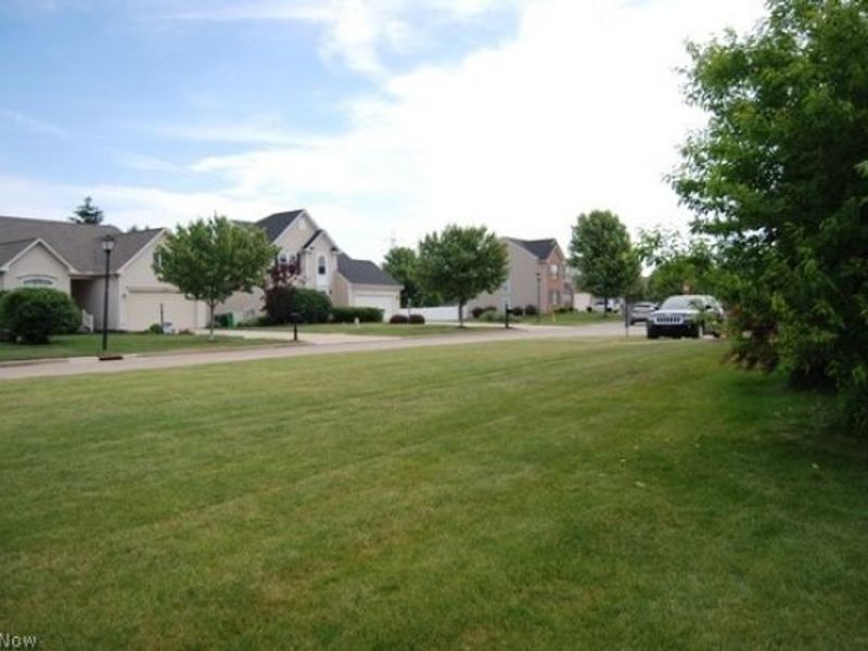 105 Limestone Court , Berea, OH 44017 Photo 21