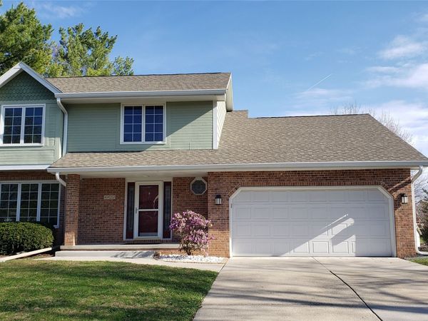 4422 Palm Avenue , Des Moines, IA 50310