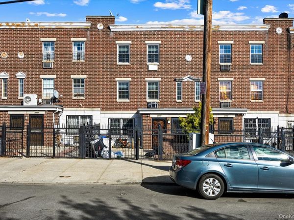 2058 Washington Avenue , Bronx, NY 10457