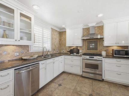 2581 Maryal Dr, Sacramento, CA 95821 Photo