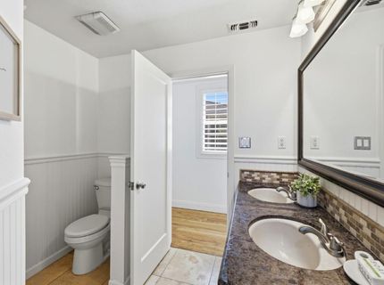 2581 Maryal Dr, Sacramento, CA 95821 Photo