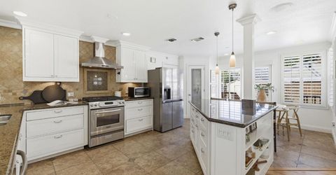 2581 Maryal Dr, Sacramento, CA 95821 Photo