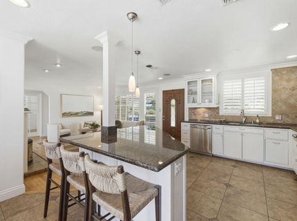 2581 Maryal Dr, Sacramento, CA 95821 Photo