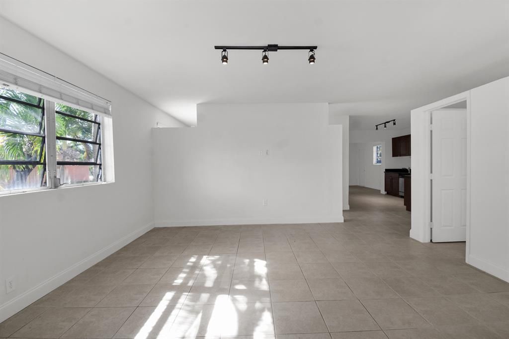 1116 S 17th Avenue S, Hollywood, FL 33020 Photo