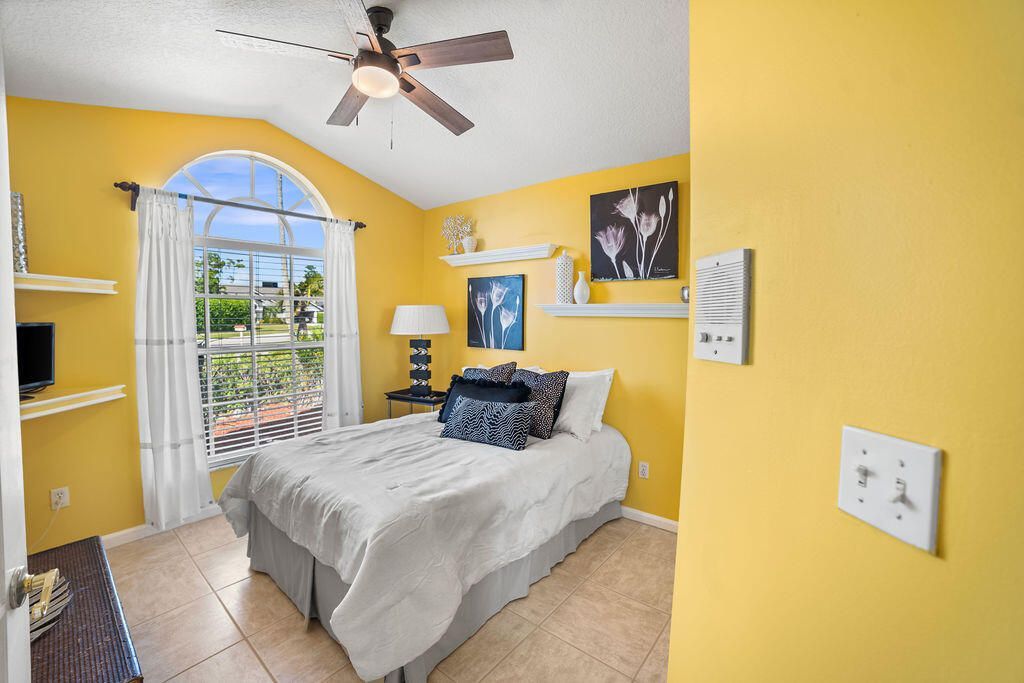 1256 Lake Breeze Drive, Wellington, FL 33414 Photo