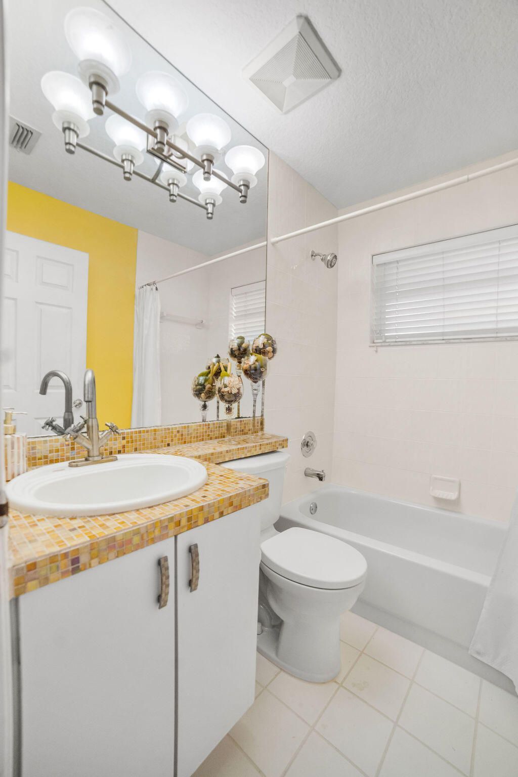 1256 Lake Breeze Drive, Wellington, FL 33414 Photo