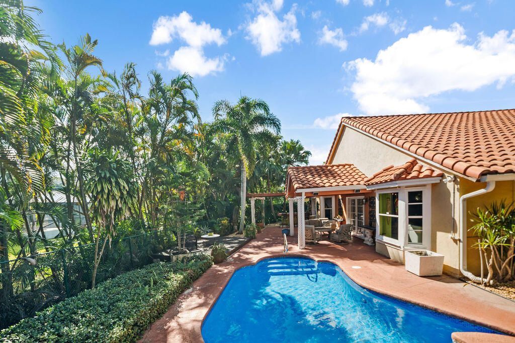 1256 Lake Breeze Drive, Wellington, FL 33414 Photo