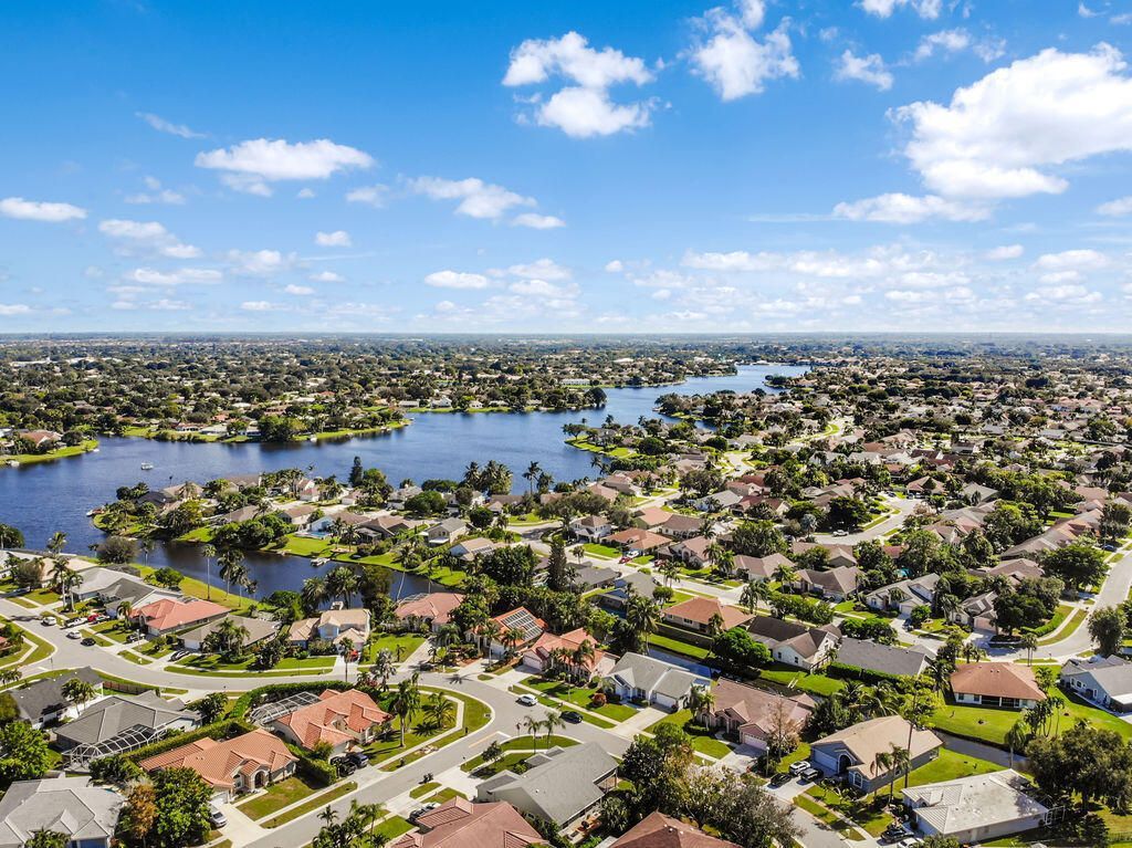 1256 Lake Breeze Drive, Wellington, FL 33414 Photo