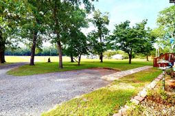 965 Crystal Springs Drive photo 4