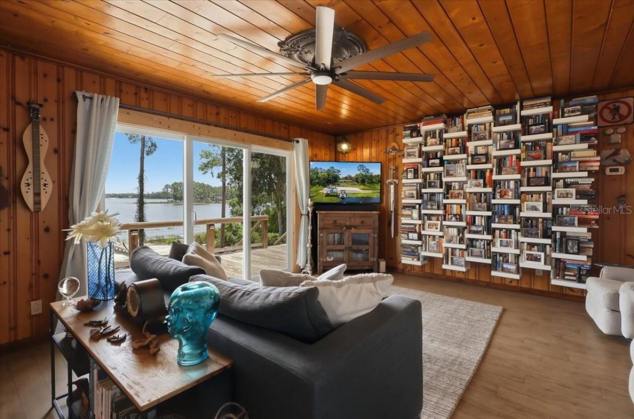 460 Lake Como Drive , Pomona Park, FL 32181 Photo