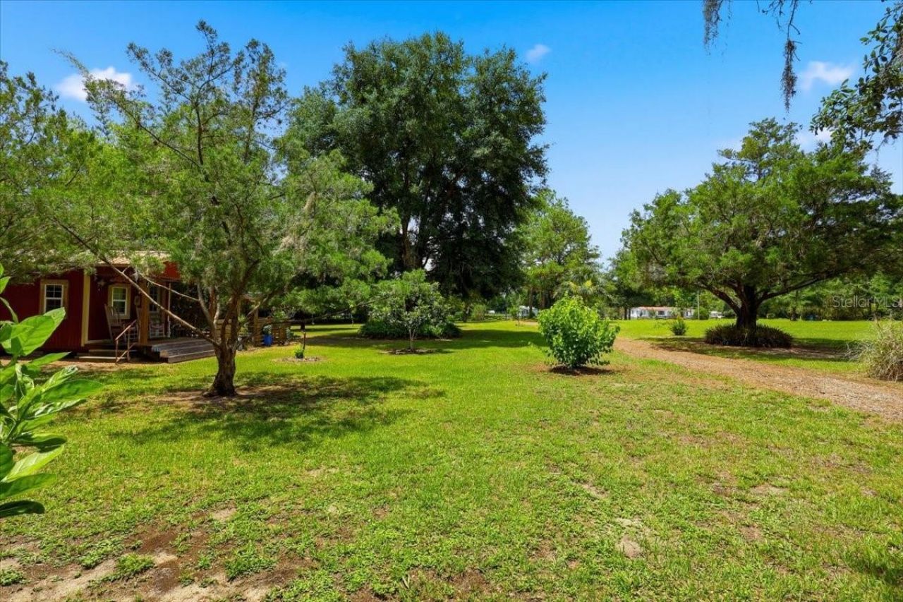 460 Lake Como Drive , Pomona Park, FL 32181 Photo