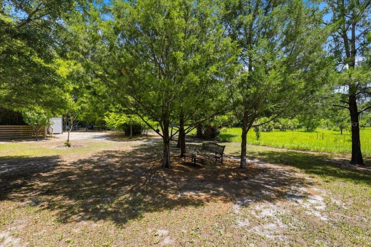 460 Lake Como Drive , Pomona Park, FL 32181 Photo