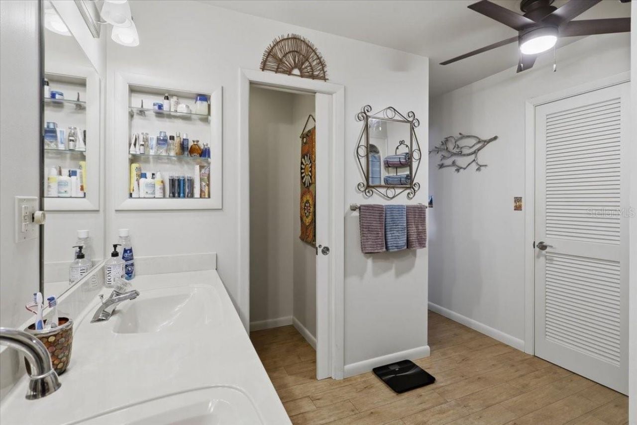 460 Lake Como Drive , Pomona Park, FL 32181 Photo