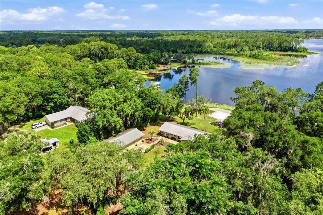 460 Lake Como Drive , Pomona Park, FL 32181 Photo