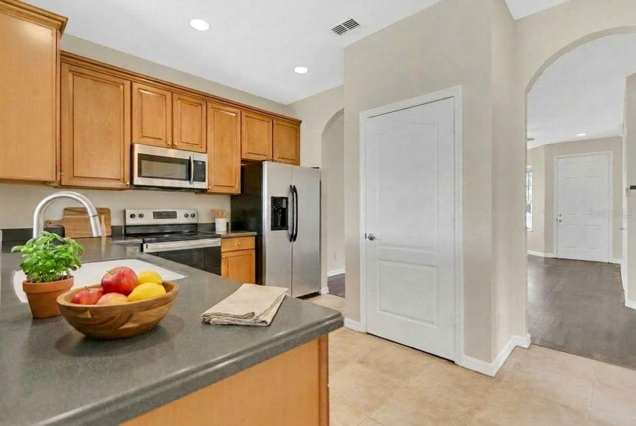 34346 Tuscany Avenue, Sorrento, FL 32776 Photo