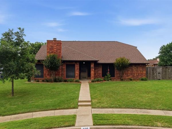 605 Buttercup Circle, Garland, TX 75040