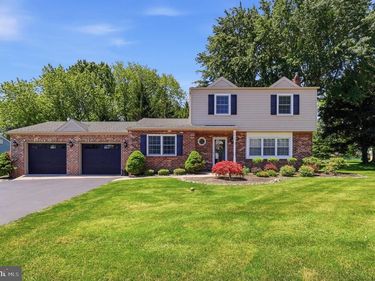 2016 STERIGERE STREET , EAGLEVILLE, PA 19403