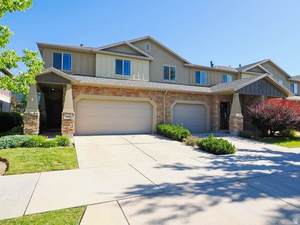 948 W VILLAGE BEND LN S, Midvale, UT 84047
